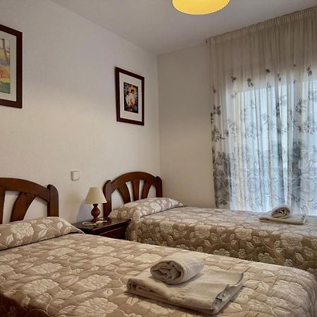 El Pinar Fuente Luminosa Apartman Salou Kültér fotó