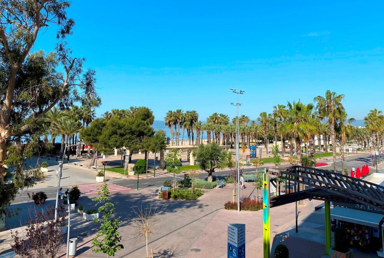 El Pinar Fuente Luminosa Apartman Salou Kültér fotó