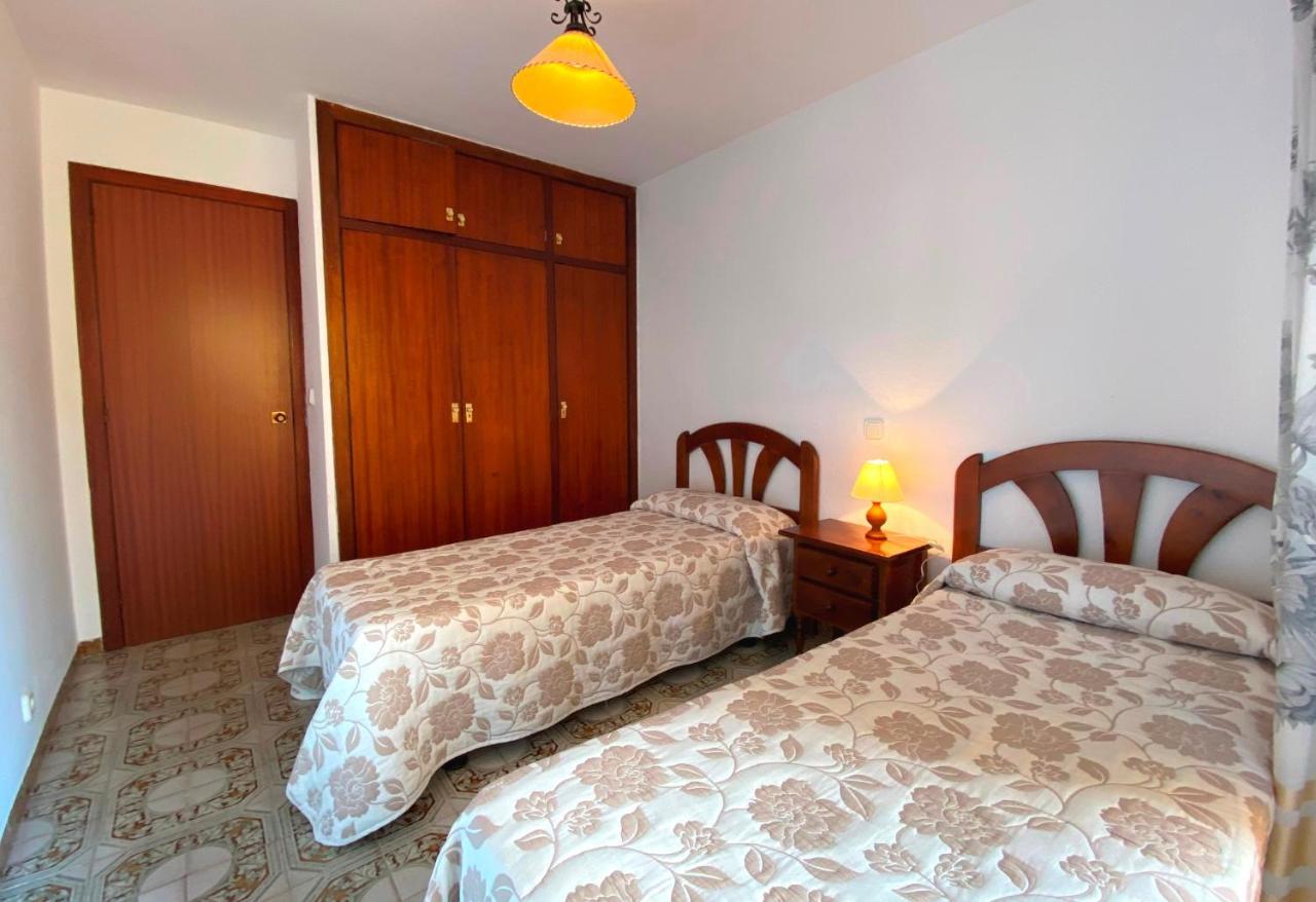 El Pinar Fuente Luminosa Apartman Salou Kültér fotó