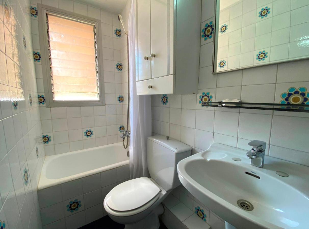 El Pinar Fuente Luminosa Apartman Salou Kültér fotó