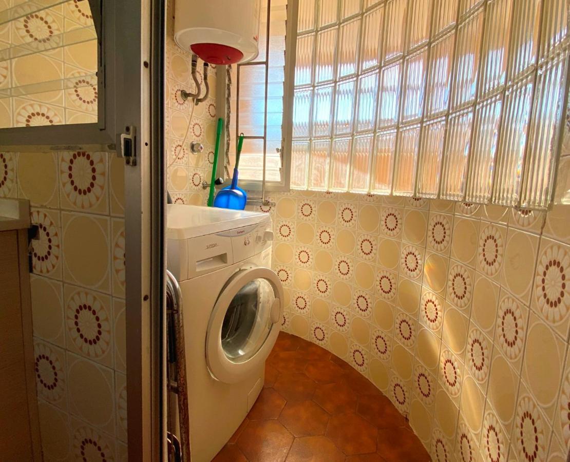 El Pinar Fuente Luminosa Apartman Salou Kültér fotó