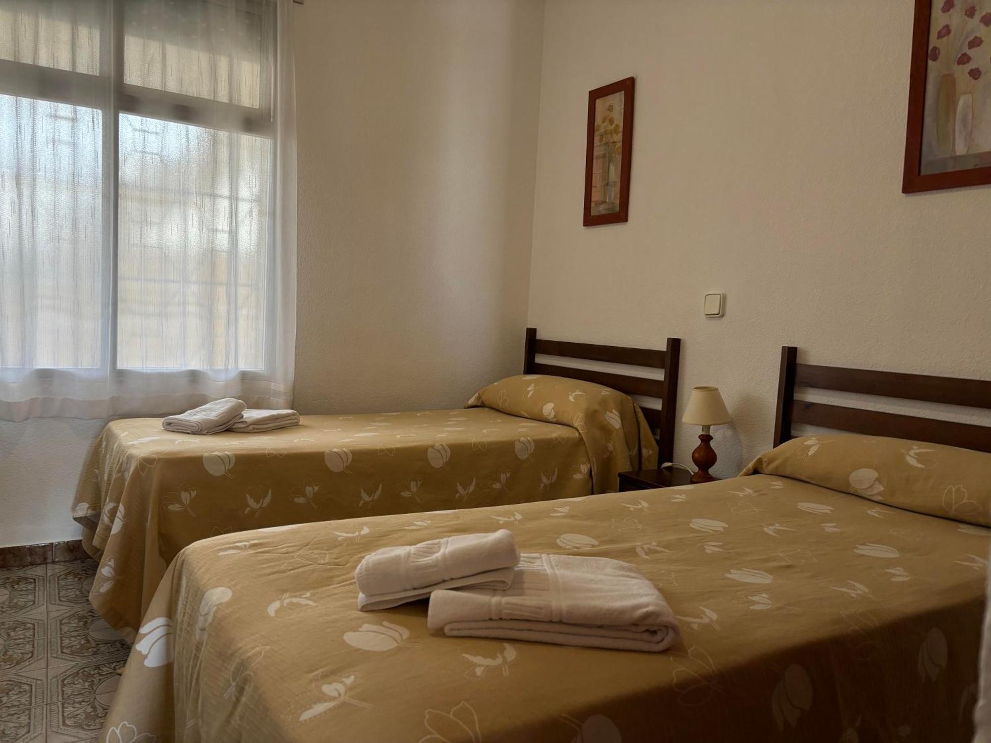 El Pinar Fuente Luminosa Apartman Salou Kültér fotó