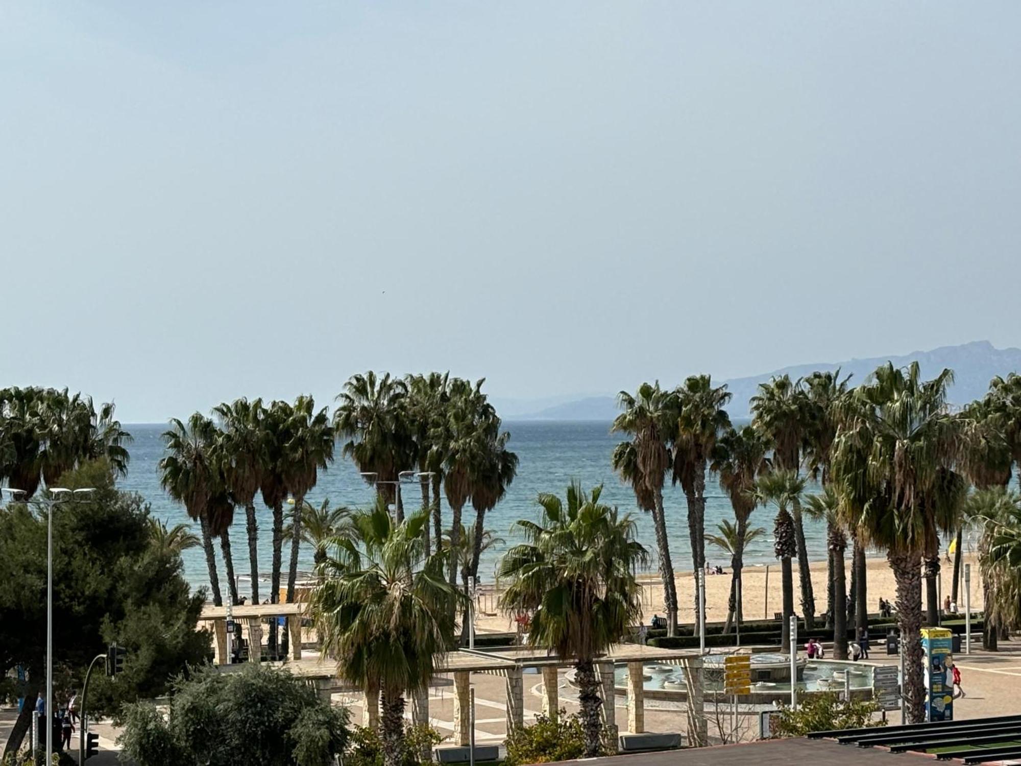 El Pinar Fuente Luminosa Apartman Salou Kültér fotó