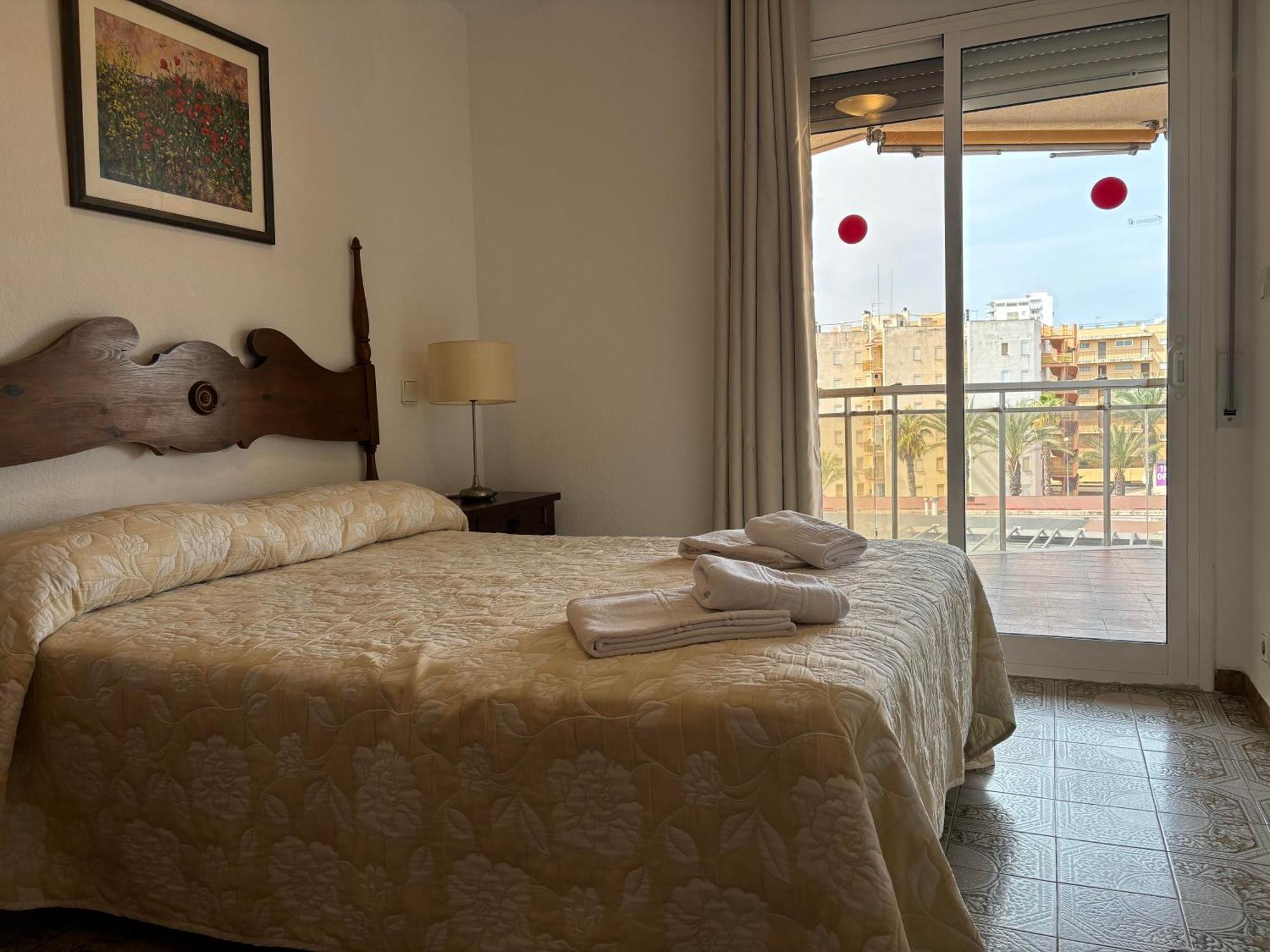 El Pinar Fuente Luminosa Apartman Salou Kültér fotó
