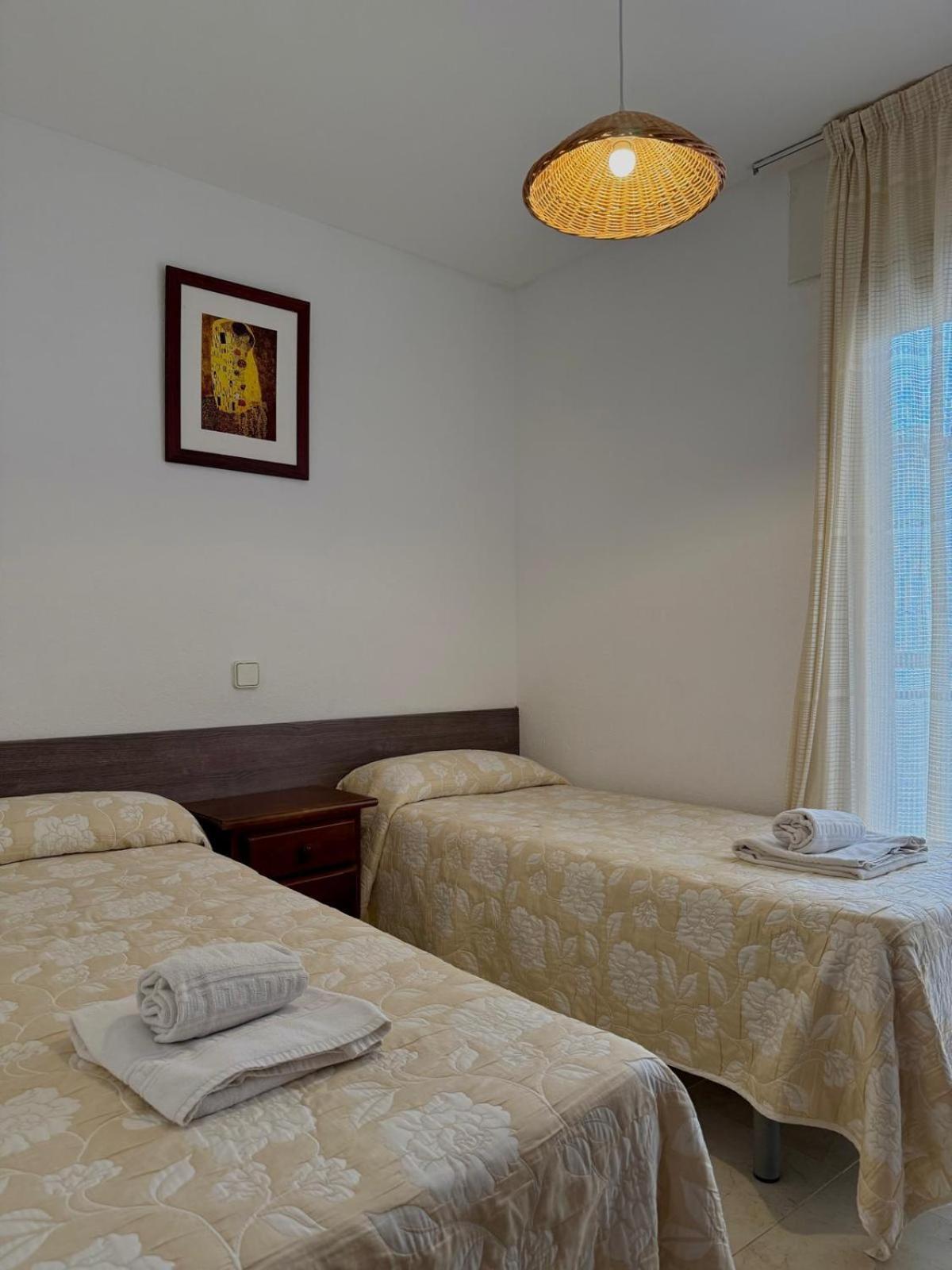 El Pinar Fuente Luminosa Apartman Salou Kültér fotó