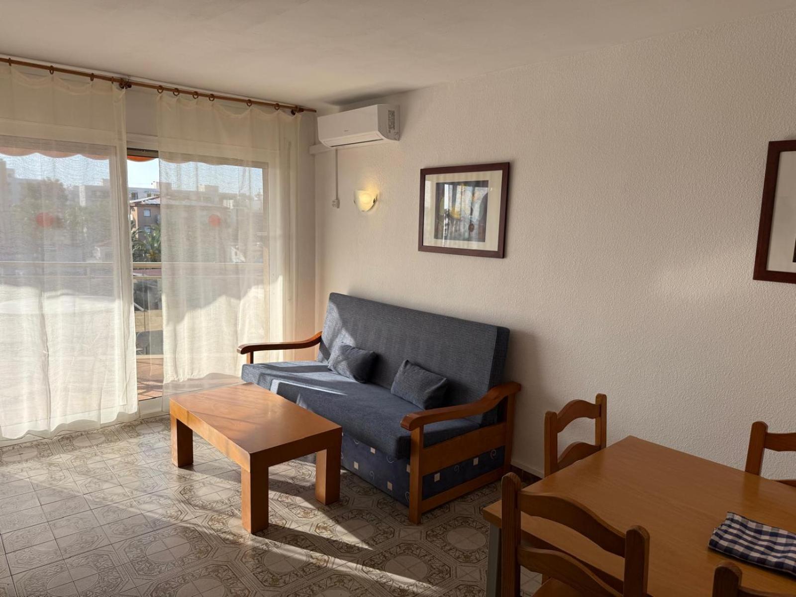 El Pinar Fuente Luminosa Apartman Salou Kültér fotó